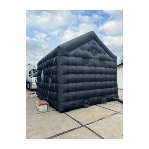 Opblaasbare feesttent 5 x 5.5 meter