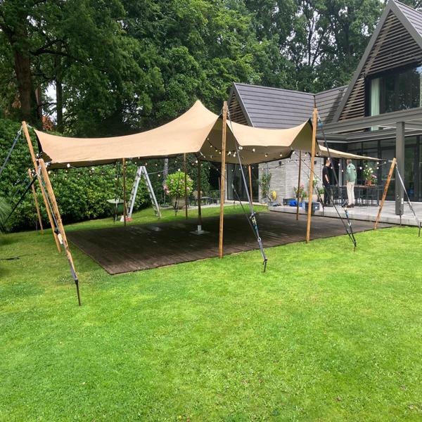 Stretchtent 25x10 meter